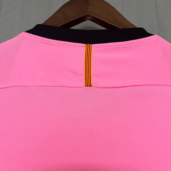 Barcelona 21/22 Pink Kit - Image 3
