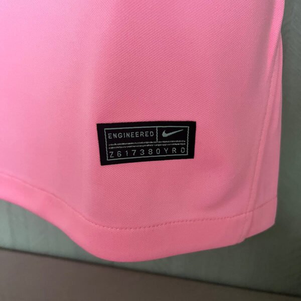 Barcelona 21/22 Pink Kit - Image 8