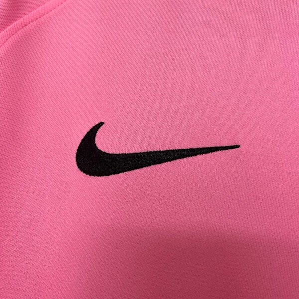 Barcelona 21/22 Pink Kit - Image 9
