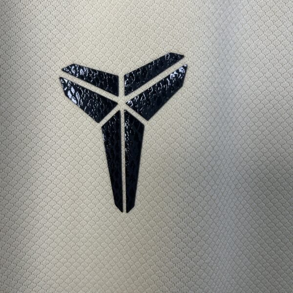 Barcelona 25/26 Away Kit - Image 3