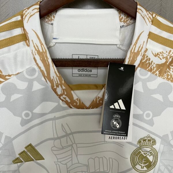 Real Madrid 23/24 Special Edition Gold Kit - Image 3