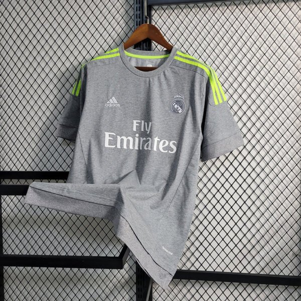 Real Madrid 15/16 Away Kit - Image 8