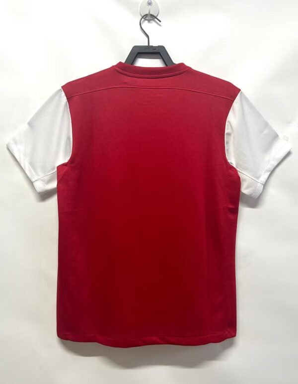 Arsenal 11/12 Home Kit - Image 2