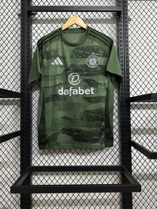 Celtic 24/25 3th Kit