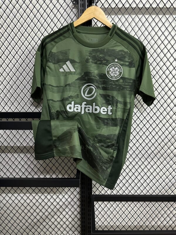 Celtic 24/25 3th Kit - Image 3