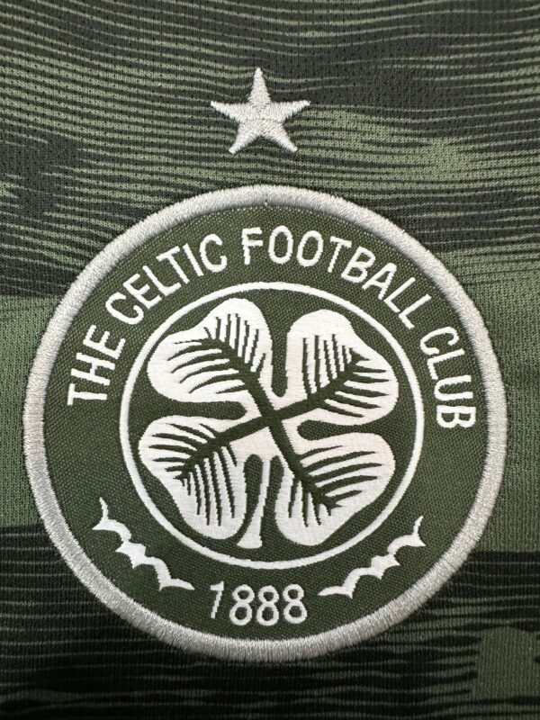 Celtic 24/25 3th Kit - Image 5