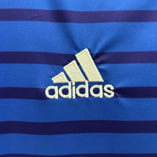 Chelsea 14/15 Home Kit - Image 4