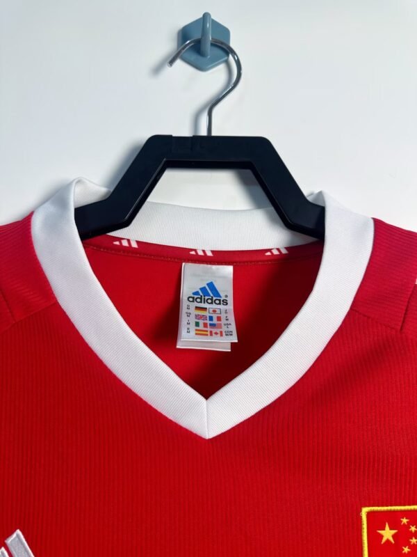 China 2002 World Cup Retro Kit - Image 3