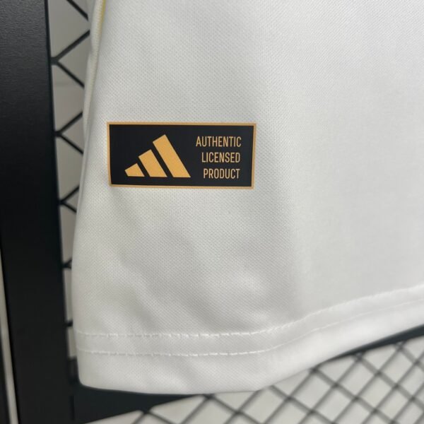 Leeds 25/26 Home Kit - Image 6