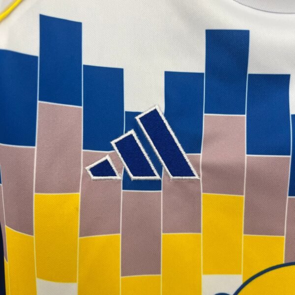 Leeds 25/26 Home Kit - Image 9