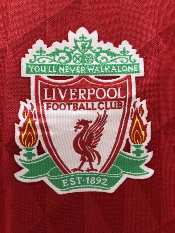 Liverpool 2010 Home Kit - Image 3