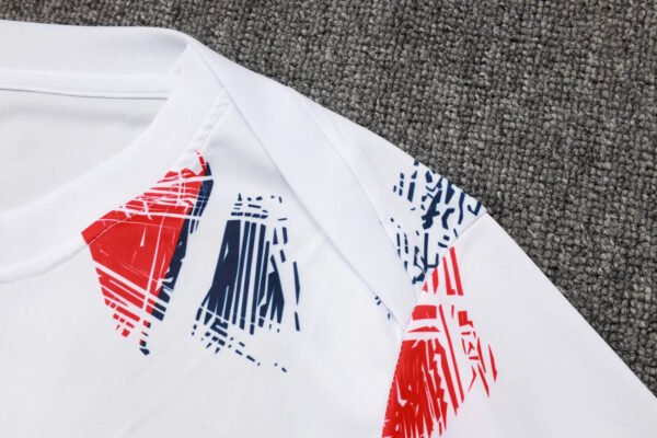 PSG Full Training Set White Scarves - Image 3