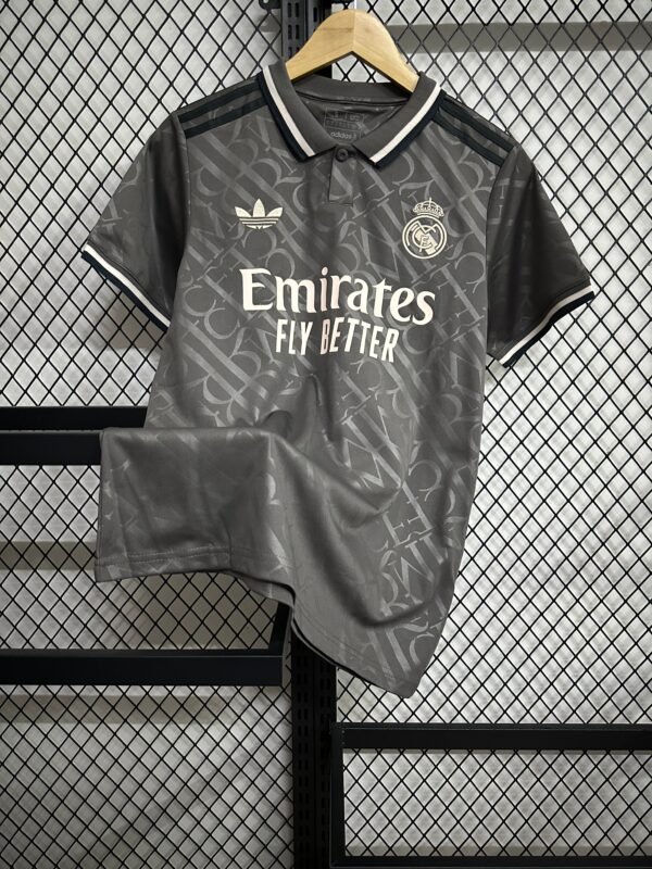 Real Madrid 24/25 Special Edition Kit - Image 2