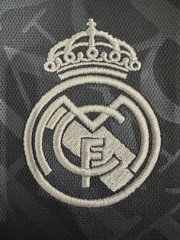 Real Madrid 24/25 Special Edition Kit - Image 4
