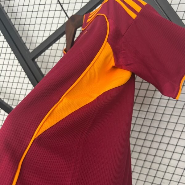 Roma 25/26 Home Kit - Image 8