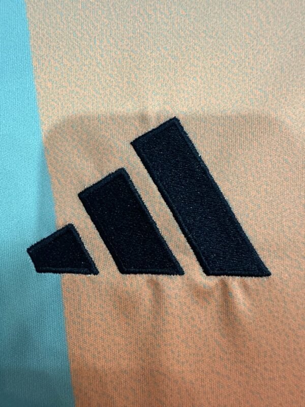 Spain 25/26 Away Kit - Image 6
