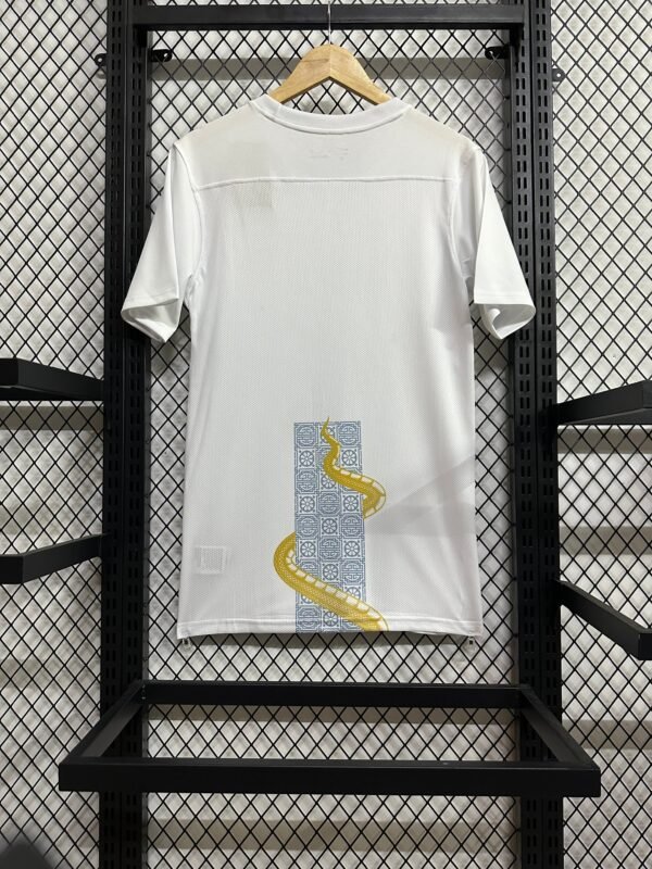 Tottenham 25/26 Snake Kit - Image 2